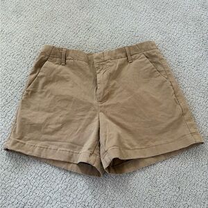 Banana Republic Classic Authentic Minimal Chino Shorts Size 6 Khacki Neutral